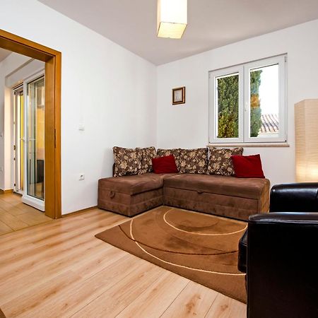 Pimlico Apartment Ровинь Экстерьер фото