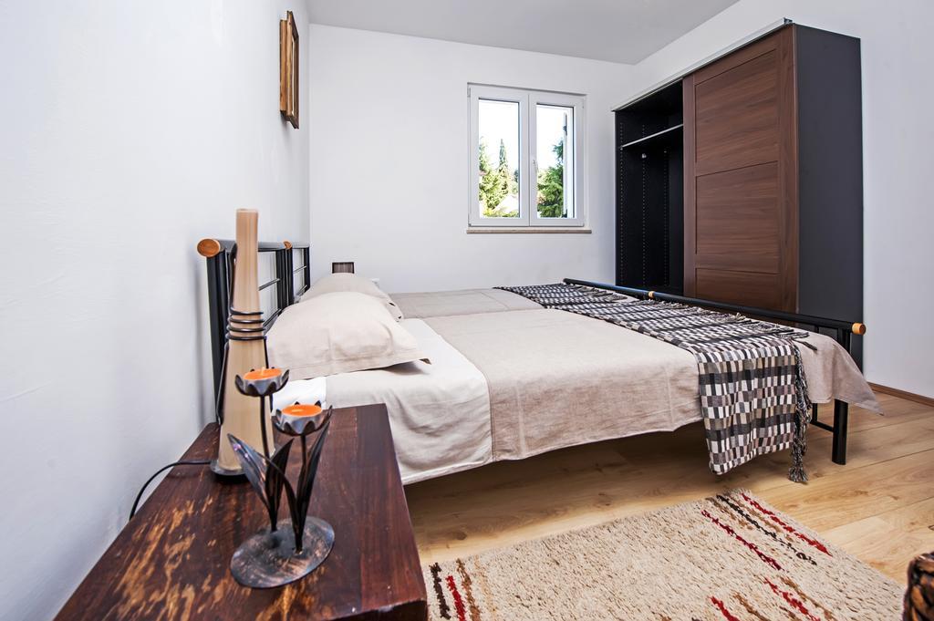 Pimlico Apartment Ровинь Экстерьер фото