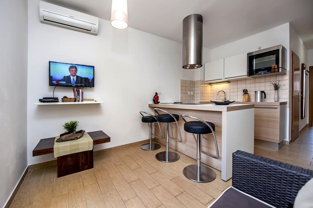 Pimlico Apartment Ровинь Экстерьер фото